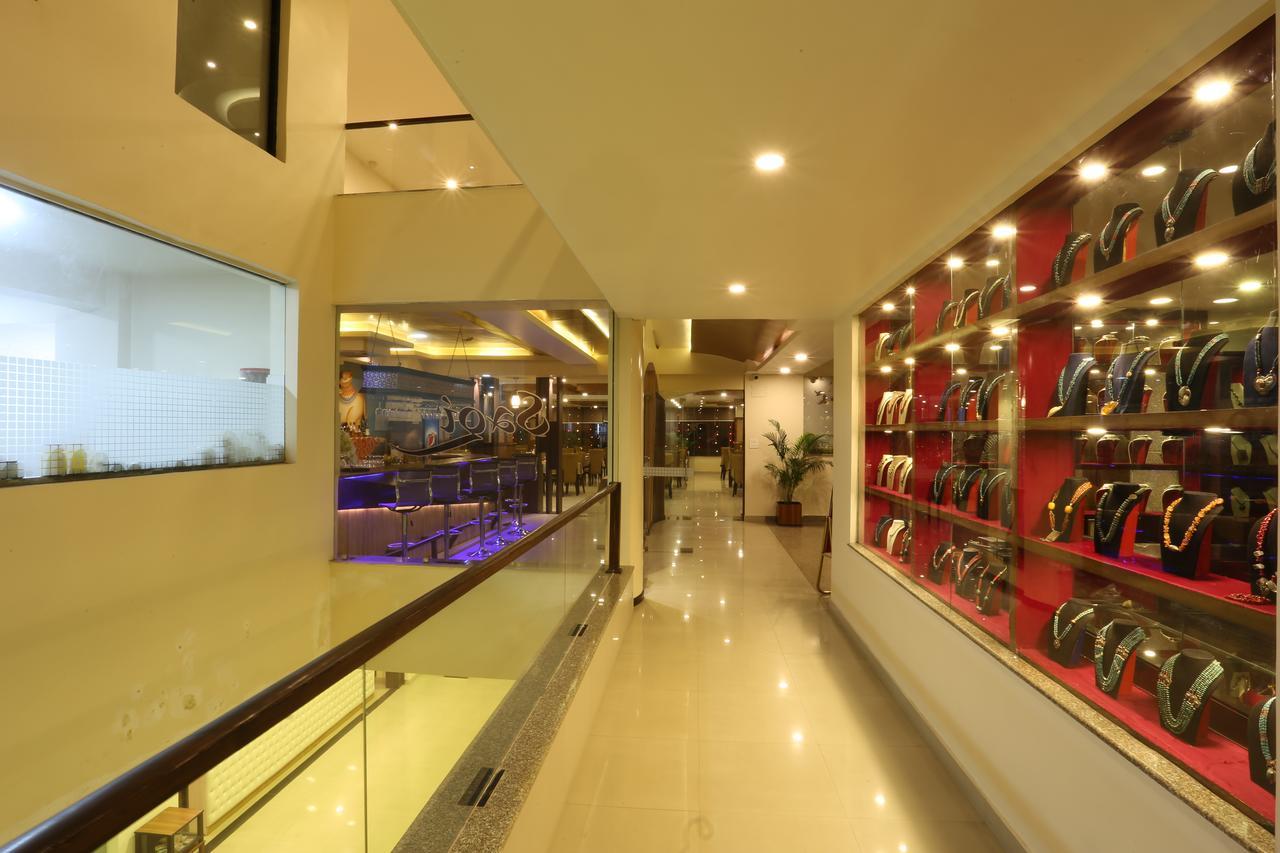 Yatri Suites And Spa Kathmandu Exteriör bild